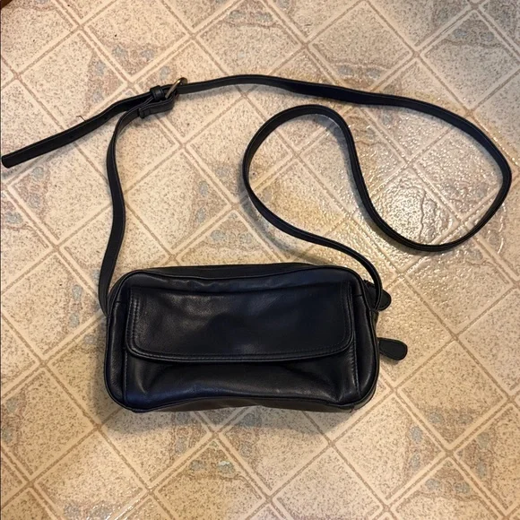 Worthington Black Leather Crossbody Bag - Picture 1 of 8